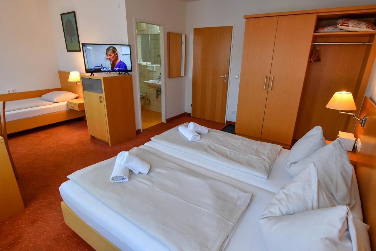 Motel55 - Nettes Hotel Mit Self Check-In In Villach, Warmbad Extérieur photo